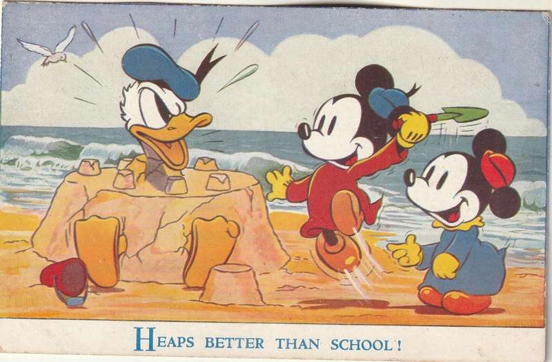 MINT WALT DISNEY POST CARD