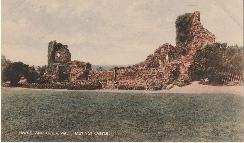 VINTAGE UN POSTED POST CARD HASTINGS CASTLE