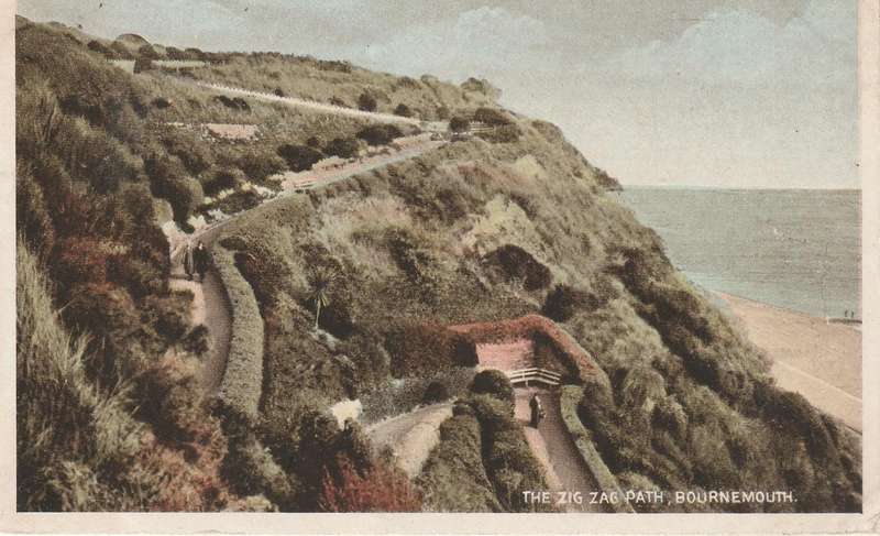 VINTAGE UN POSTED POST CARD BOURNEMOUTH