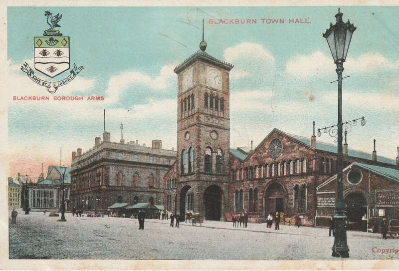 VINTAGE UN POSTED POST CARD BLACKBURN TOWN HALL