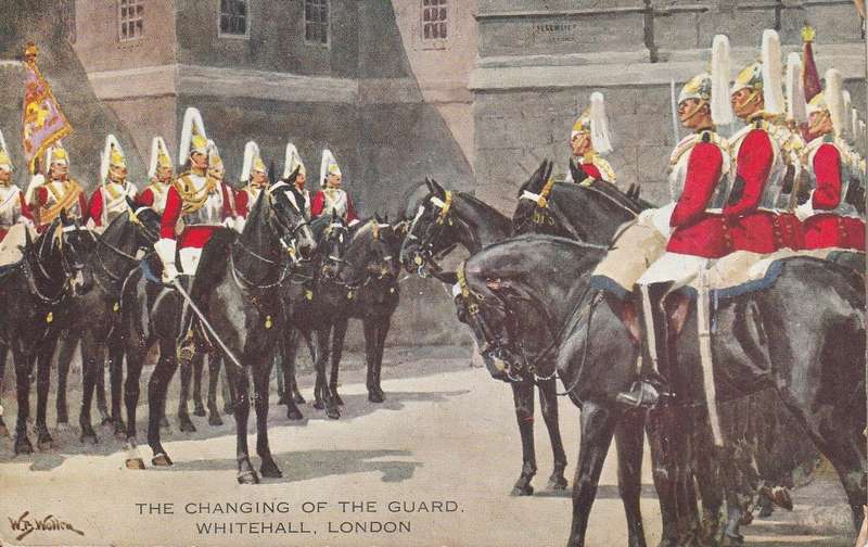 MINT POST CARD CHANGING OF THE GUARD