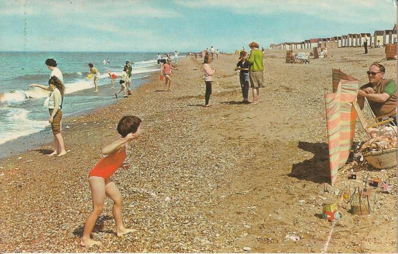 VINTAGE UN USED POST CARD NORTH BEACH HEACHAM
