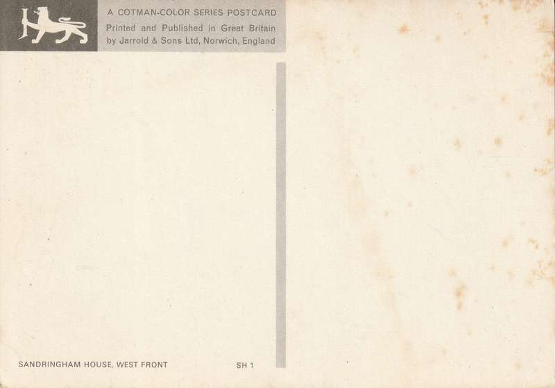 UN USED  VINTAGE POST CARD SANDRINGHAM HOUSE WEST FRONT