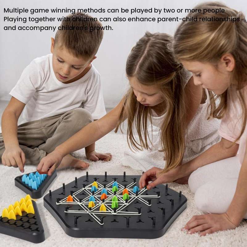 Rubber Band Geometry Chess Game