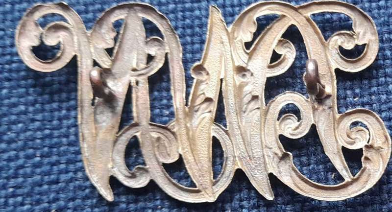 police helmet badge
