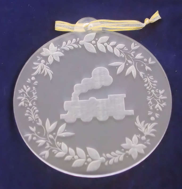 Christmas Decoration - Circle With Train