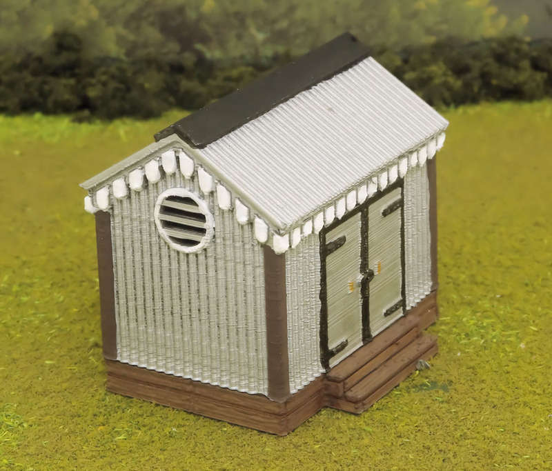 1:87 Scale - Storage Shed - Corrugated Iron - Wood Base
