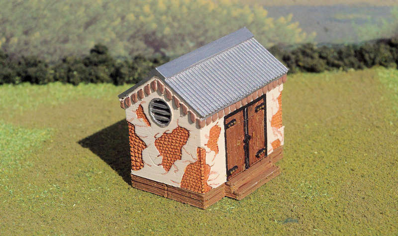 1/56 (28mm) Scale - Dilapidated Storage Shed - Wood Base