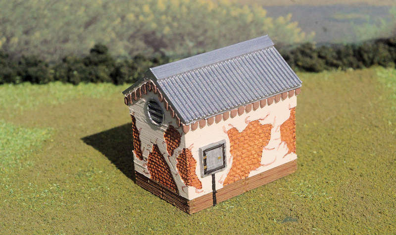 1/56 (28mm) Scale - Dilapidated Storage Shed - Wood Base