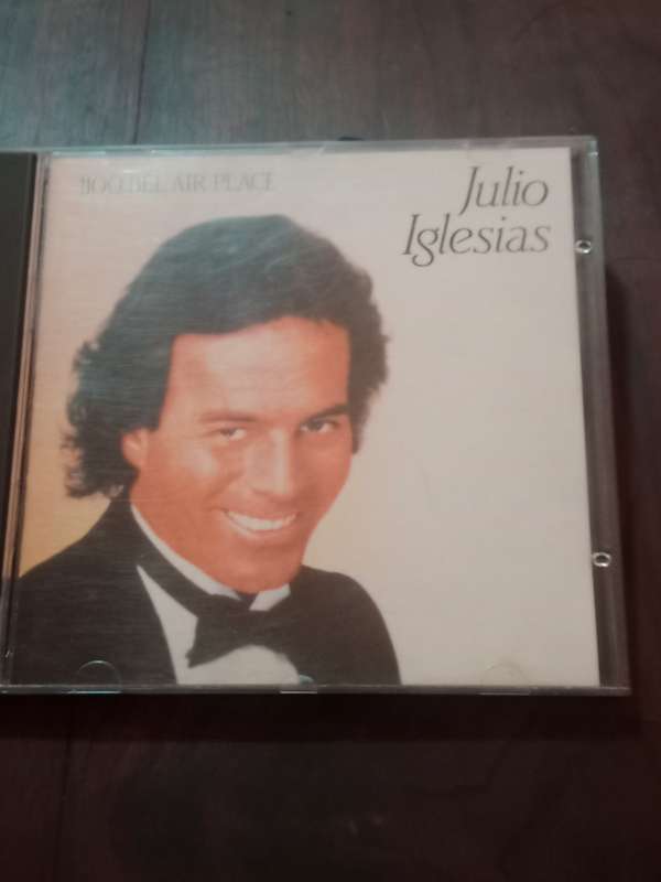 Julio Iglesias