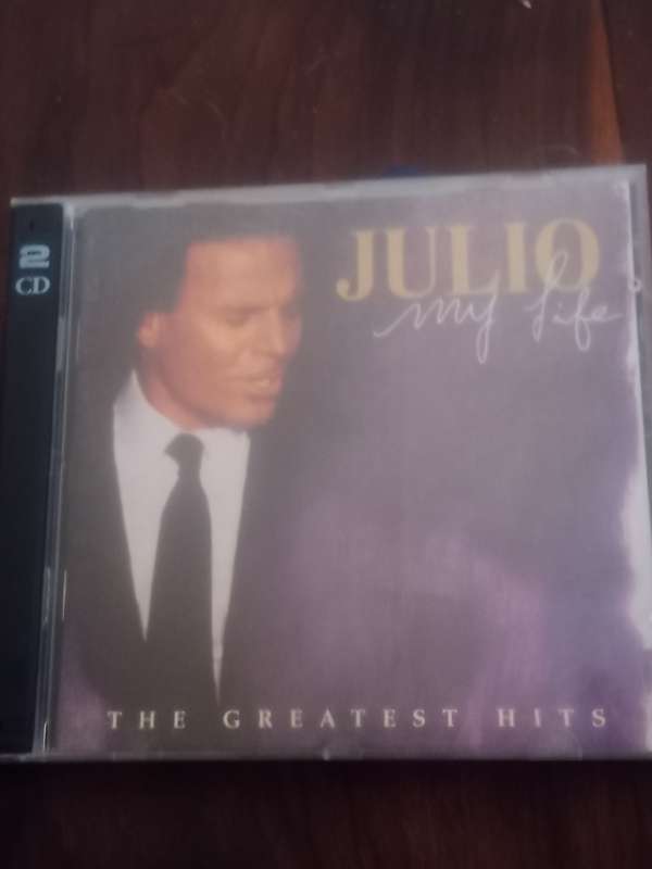 Julio Iglesias greatest hits