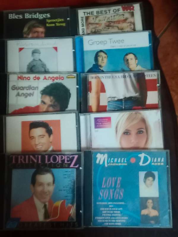 CD job lot ray