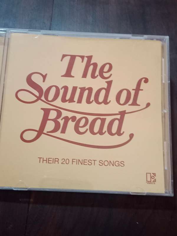 The sound of bread