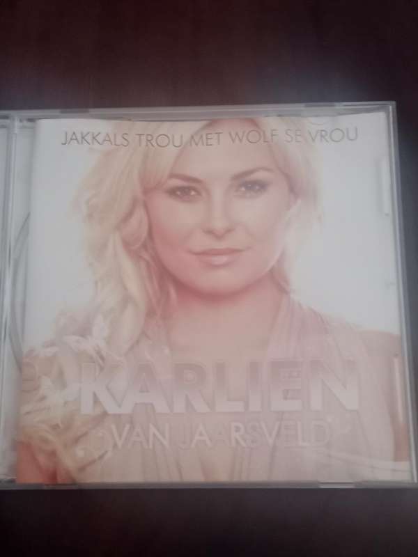 Karlien Van Jaarsveld