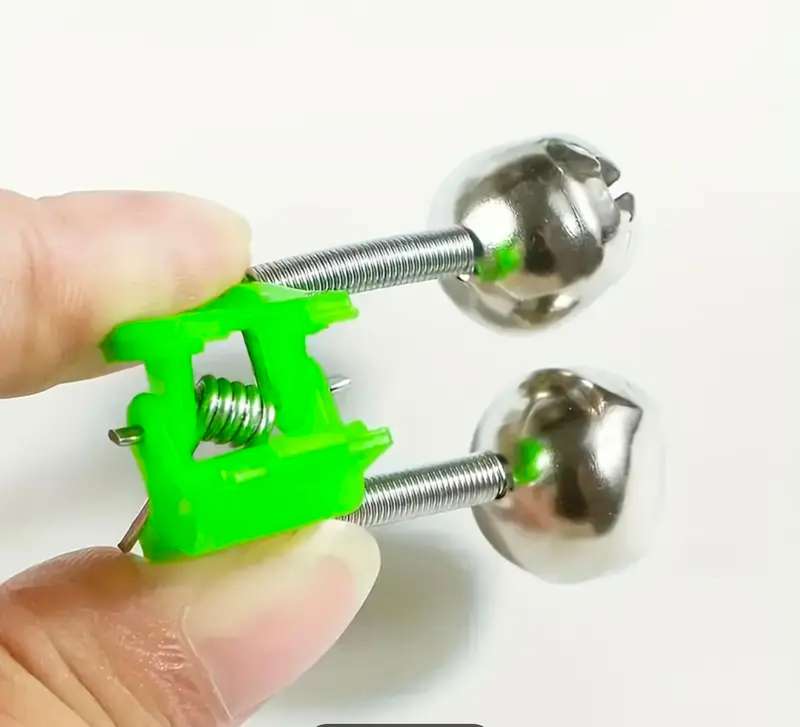 Clip button fishing bels x 20