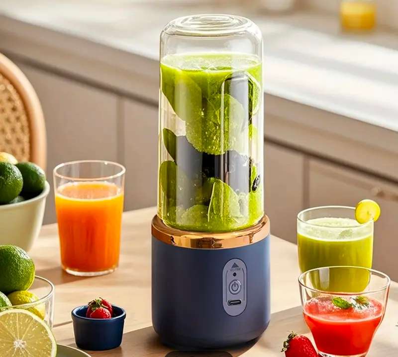 Small portable multifunction juicer