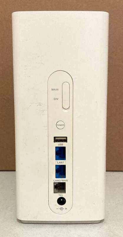 Huawei B618s-65d Router - Support 5G  ALL NETWORK with excellent condition