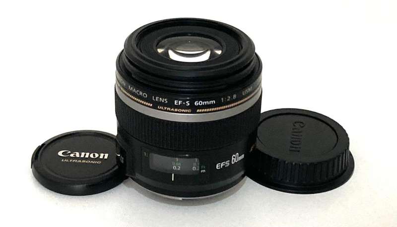 CANON EF-S 60MM F/2.8 MACRO USM EXCELLENT CONDITION