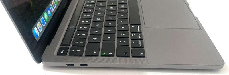MacBook Pro A2289 (13-inch, 2020, Two Thunderbolt 3 ports Touch Bar Space Gray) 8gb 512gb ssd