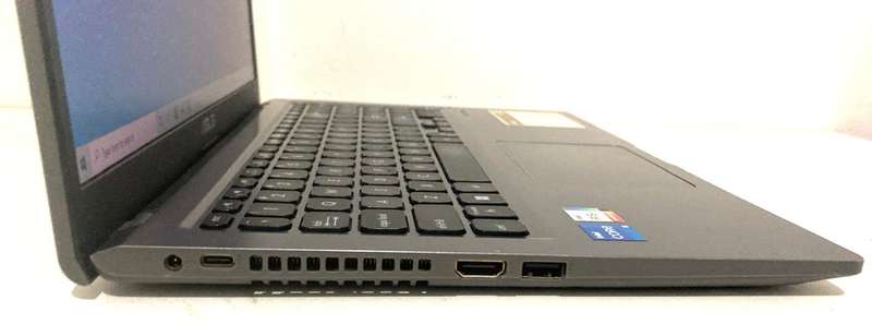 ASUS Vivibook X515EA i5 11th GEN 15.6" FHD 8gb Ram 512gb SSD Excellent Working Condition