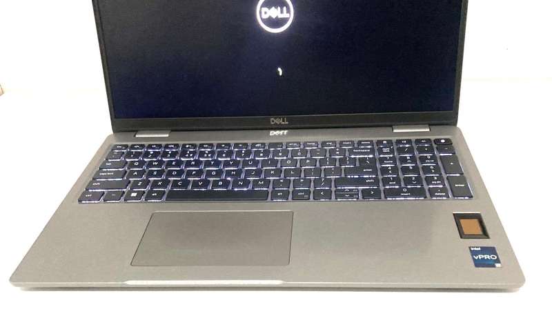 Dell Latitude 5440 15.6" i7 13th Gen 16gb RAM 512gb SSD - Windows 11 Pro