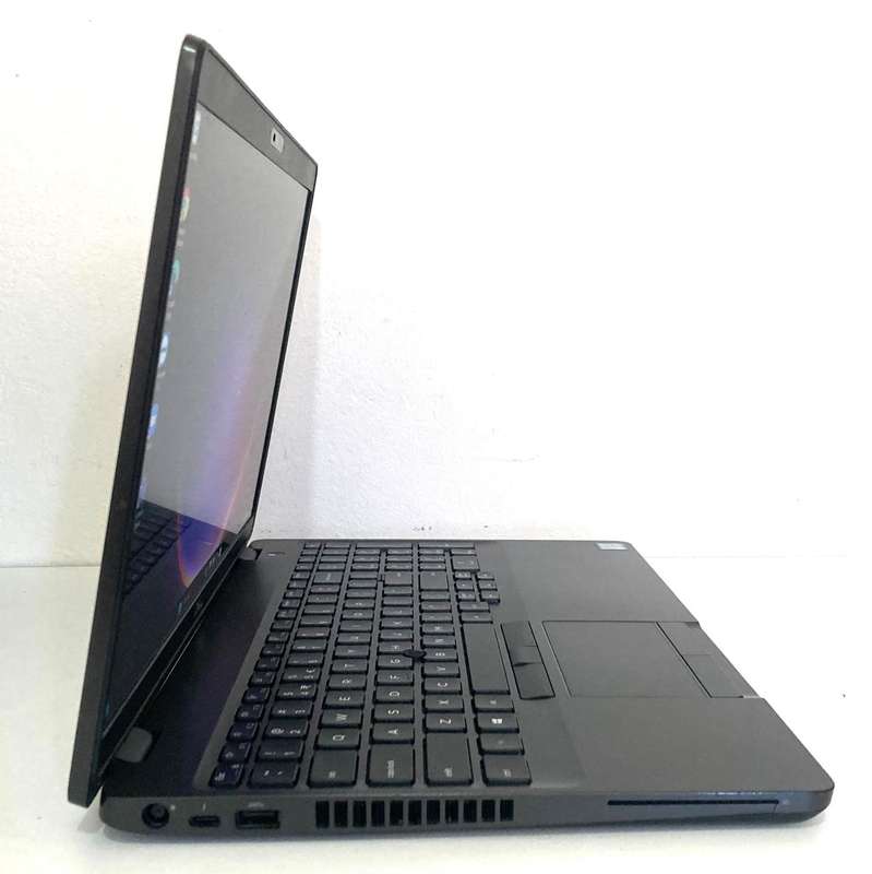 Dell Latitude 5500 I7 8th Gen 16gb Ram 512gb SSD Excellent Working Condition