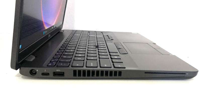 Dell Latitude 5500 I7 8th Gen 16gb Ram 512gb SSD Excellent Working Condition