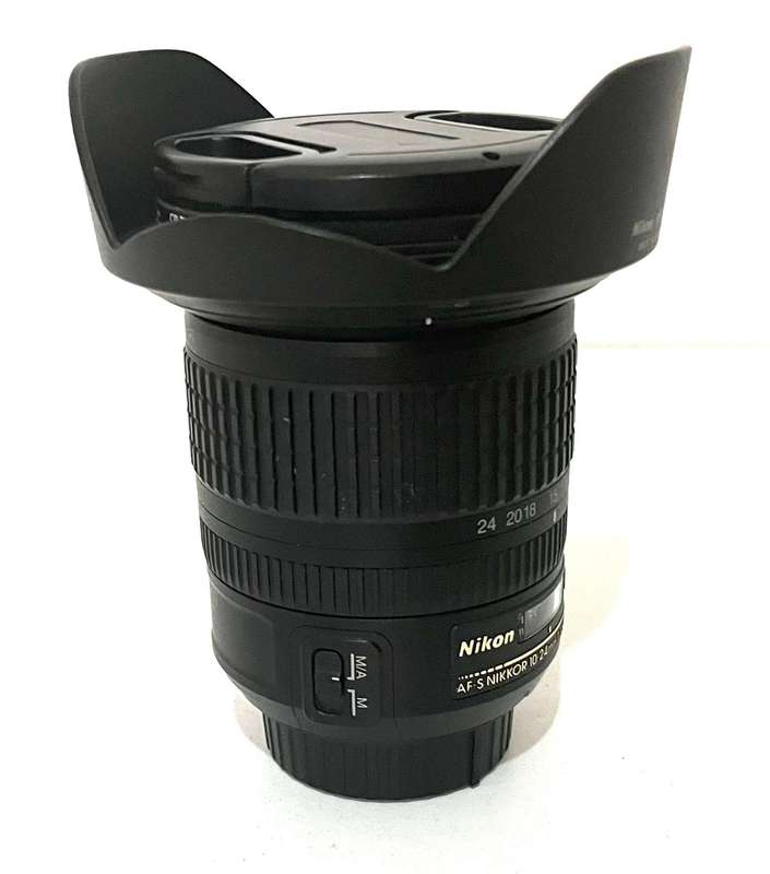 Nikon Nikkor AF-S 10-24mm f/3.5-4.5 G ED DX Lens Excellent Condition