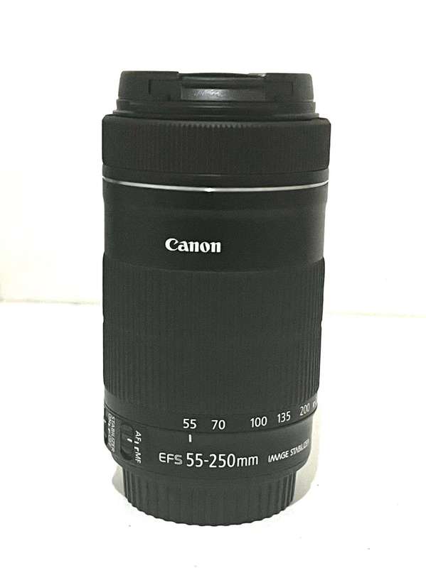 Canon lens EFS 55-250mm f/4-5.6 IS STM -Condition like New