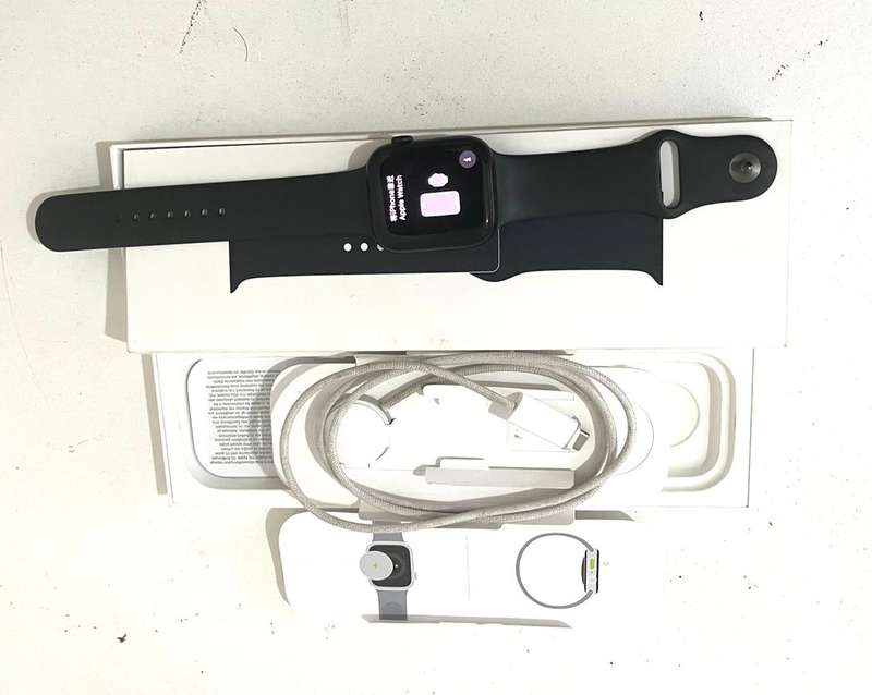 APPLE WATCH A2984 SERIES 9 45mm MRMD3QR/A- MIDNIGHT AI MIDNIGHT SB M/L CEL