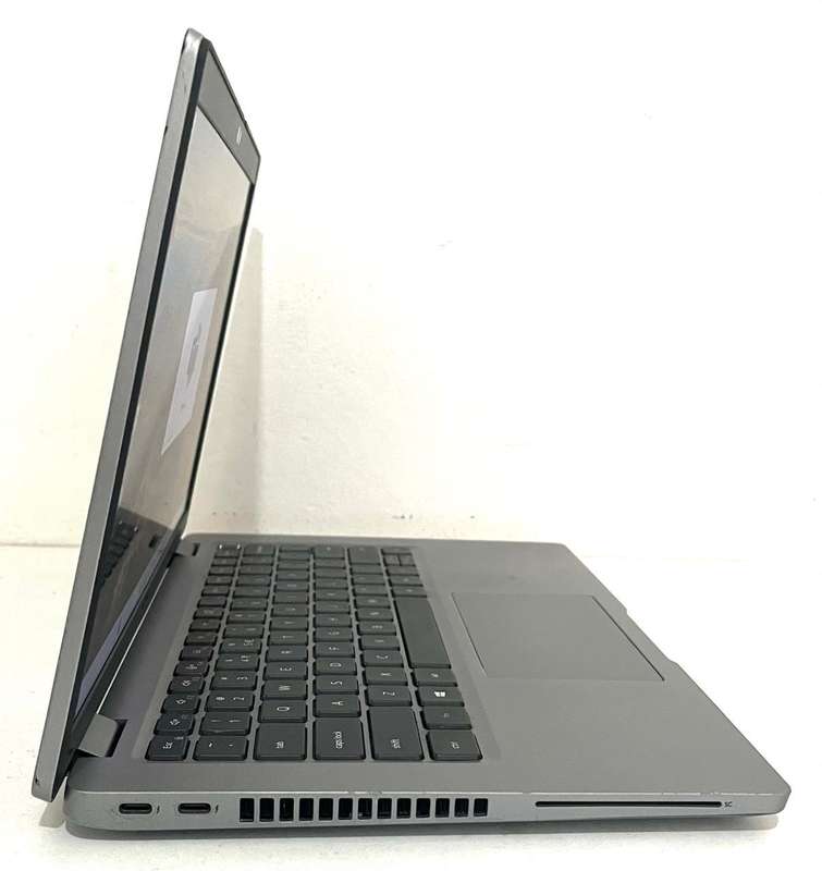 Dell Latitude 5420 14-inch Core i5-1145G7 16GB RAM 256GB SSD Win 11 Pro Excellent Working Condition