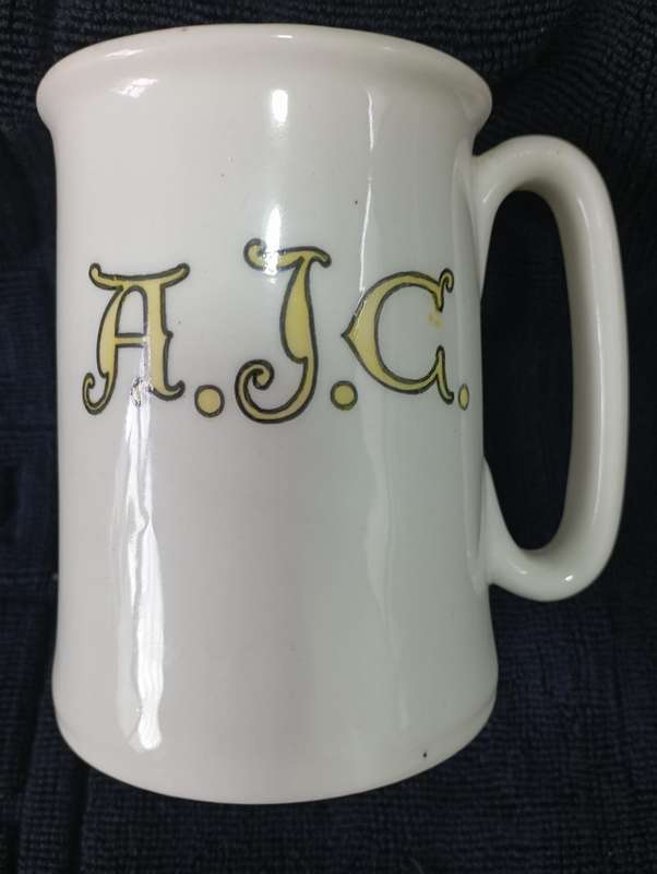 THE ROYAL RHODESIA REGIMENT MUG Porcelain