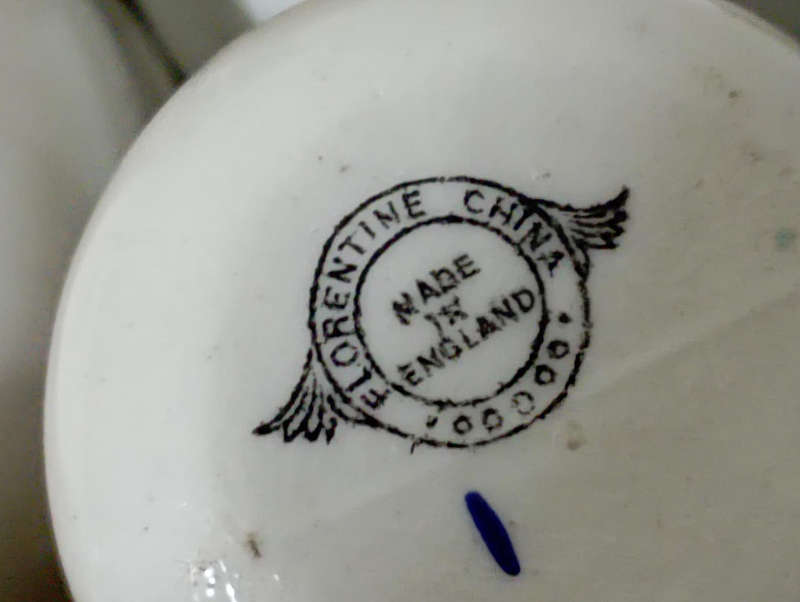 Crested ware bone china X10 Goss & other makes