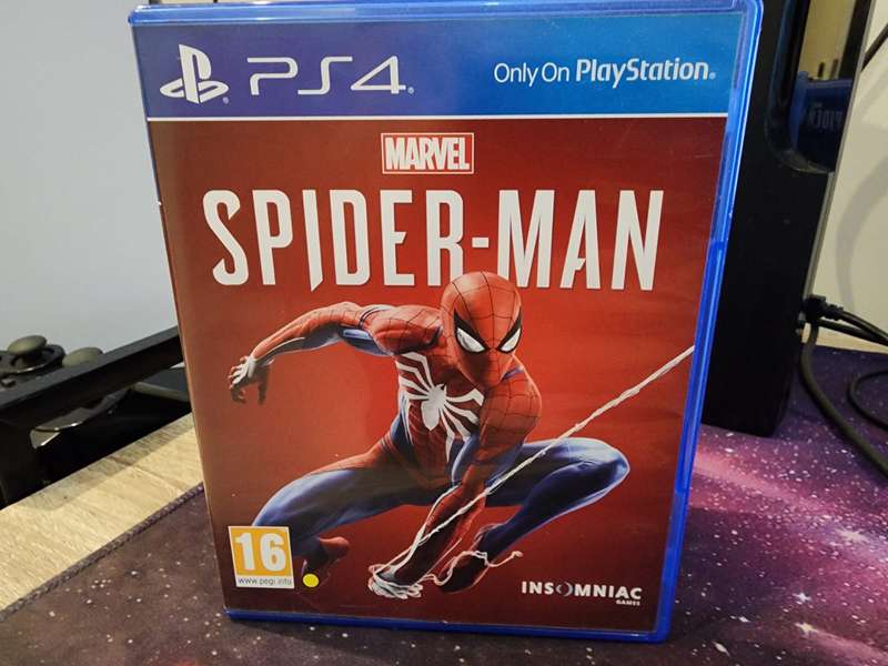PS4 Marvel Spiderman (Pre-owned)