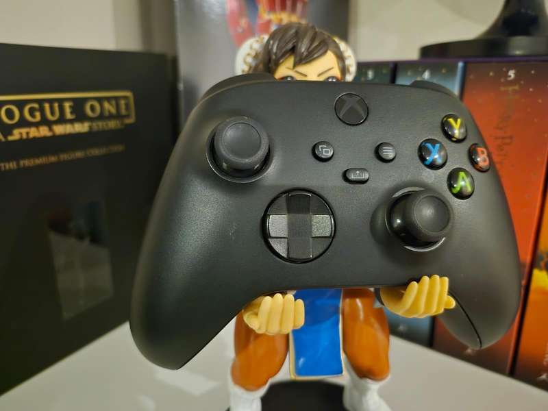 Xbox Series (S/X) Controller Black (Pre-owned)
