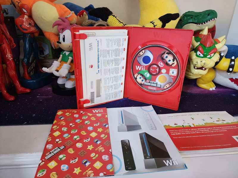Nintendo Wii New Super Mario Brothers (Pre-owned)