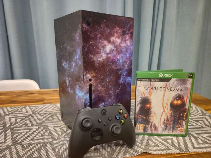 Xbox Series X 1TB SSD Disc Console, 1 Controller (Series X/S) (Pre-owned)