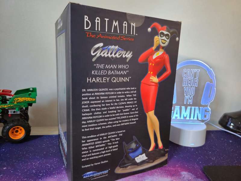 Diamond Select Toys DC Gallery THE MAN WHO KILLED BATMAN Harley Quinn PVC Statue