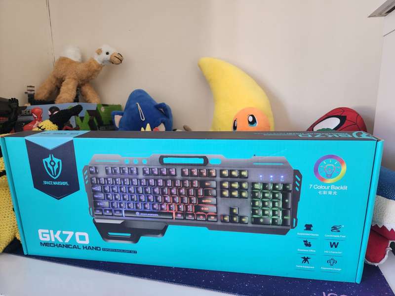 Gaming GK70 Wired Keyboard Combination with LED Lights (PC)