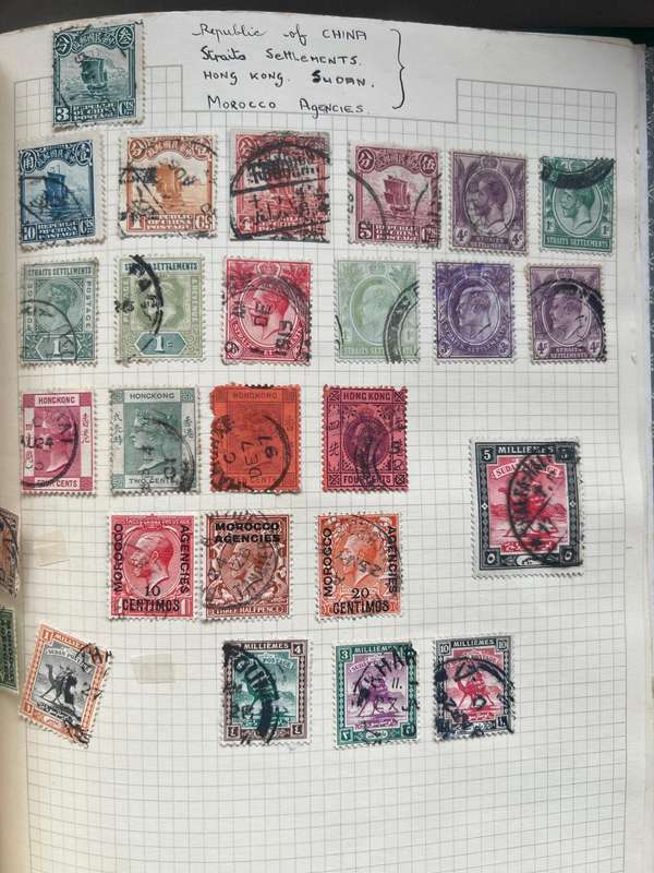 Worldwide Vintage Stamp Album   Countries Including Great Britain, Canada, Germany, France and more