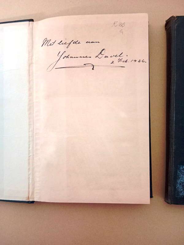 Uit de schriften / Uit die Skrifte, Dr. J.D. du Toit (Totius) [1920/1921 uitgawe, 2 boeke]