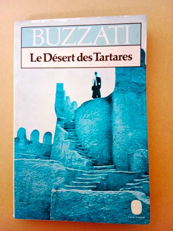 Le Désert des Tartares, Dino Buzzati