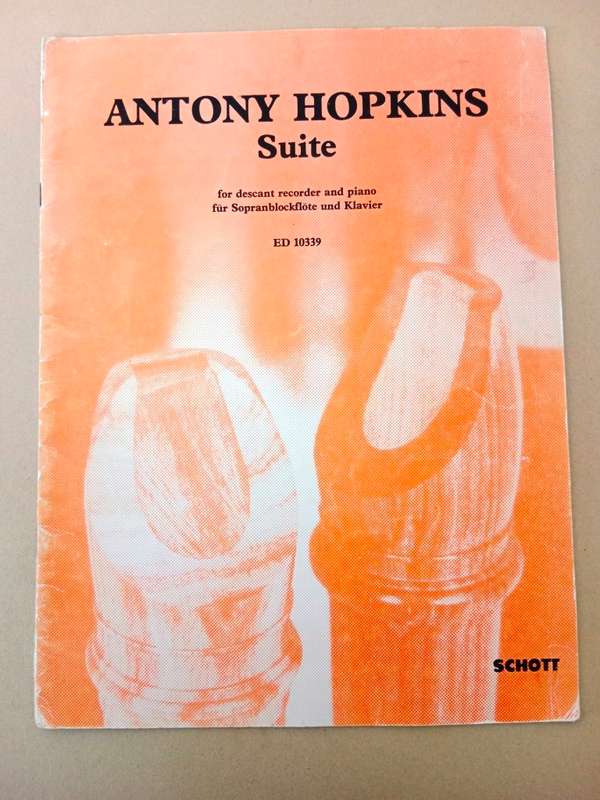 Suite for descant recorder and piano, Antony Hopkins