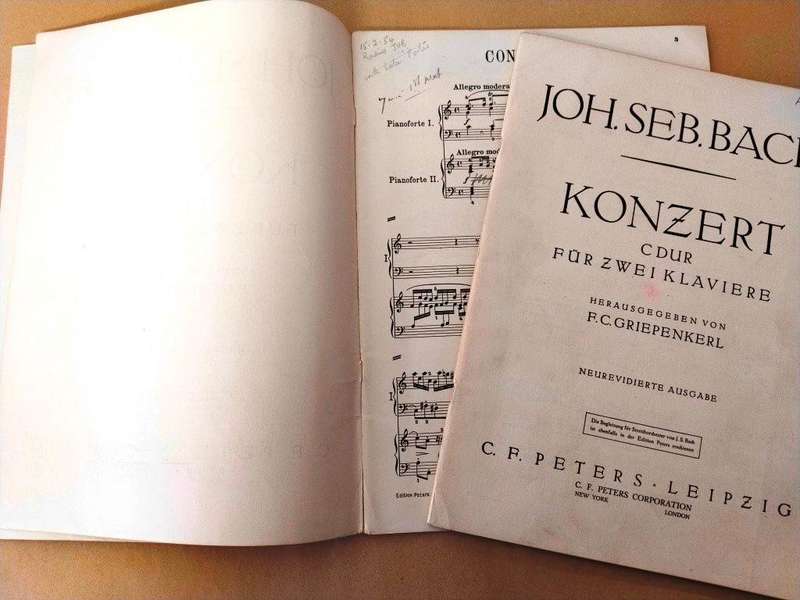 Concerto for 2 pianos, J.S. Bach