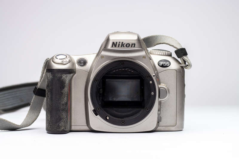 Nikon F55 35mm Camera - No Sensor (For Parts Only)