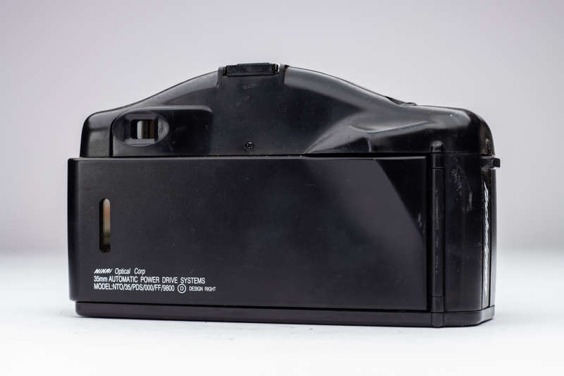 Nikai PDS System / 35mm Film Camera / Focus Free Lens 50mm 1:6.3