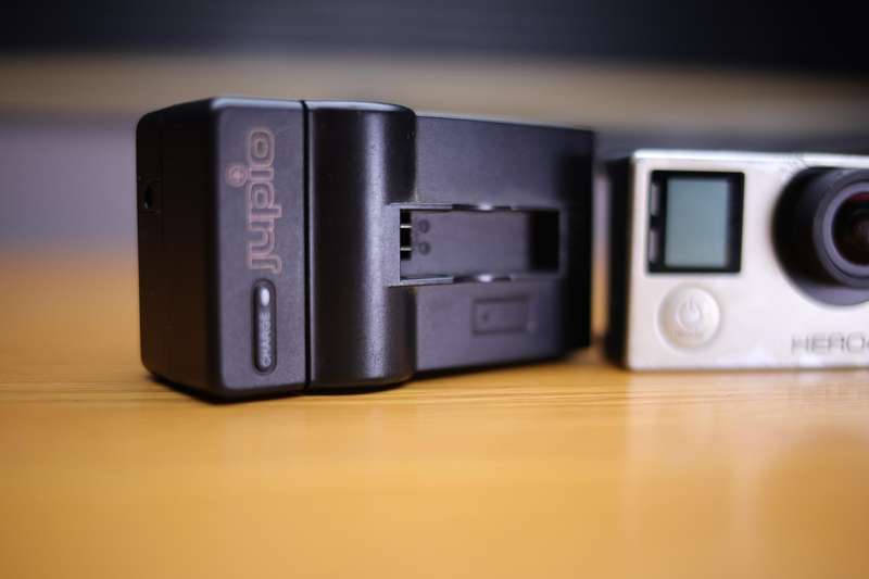 Gopro Hero 4 with 3 Batteries and charger
