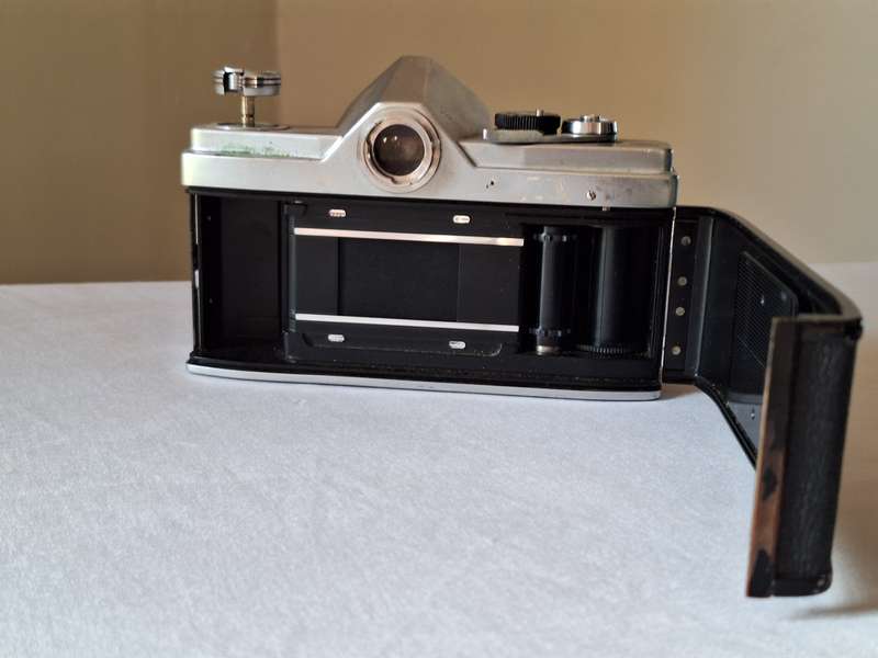 Minolta SR-1 with lenses