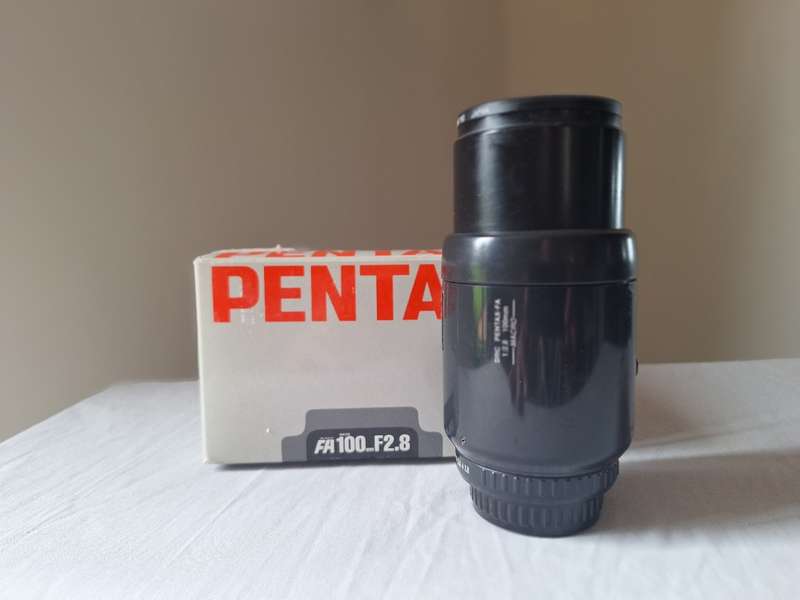 Pentax FA 100 f2.8 Macro