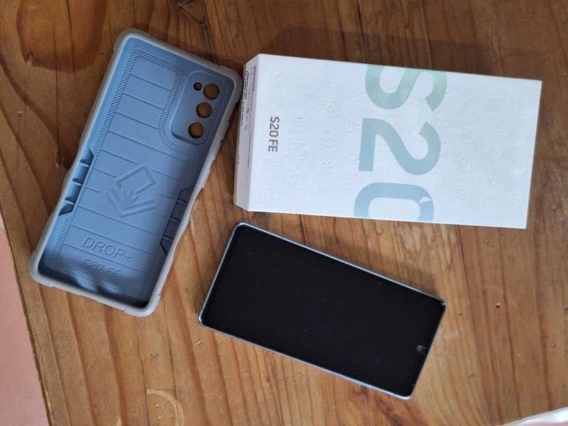 Samsung S20FE 128